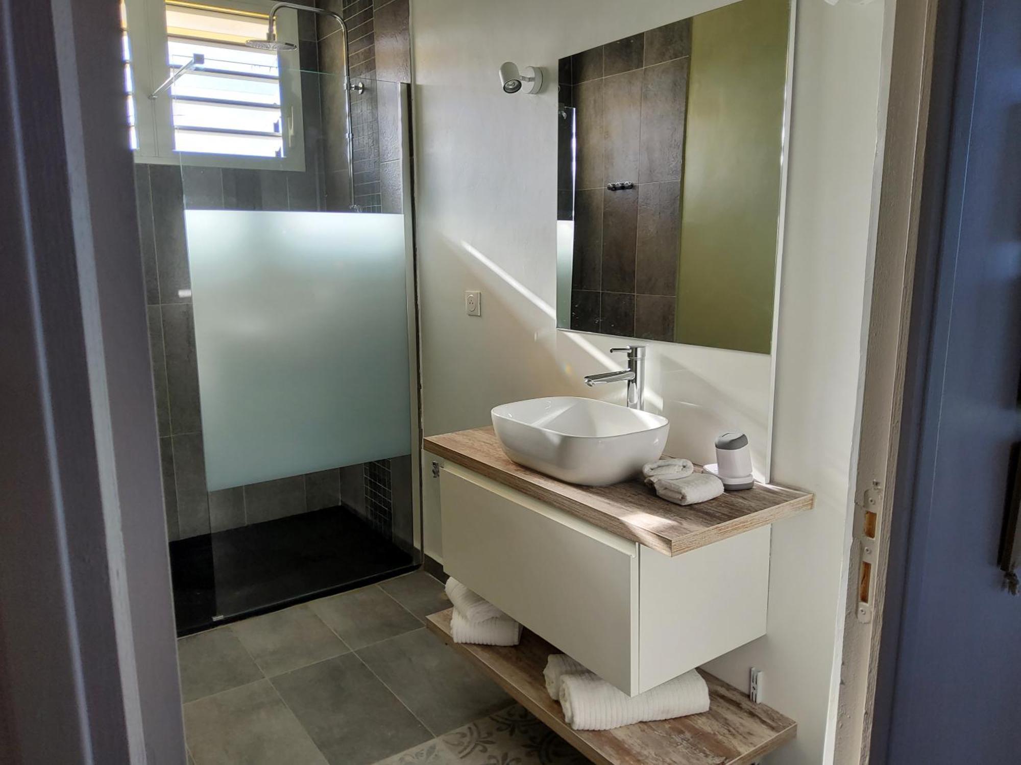 Appartement T1 Bis Joli Cocoon Saint Benoit Ngoại thất bức ảnh